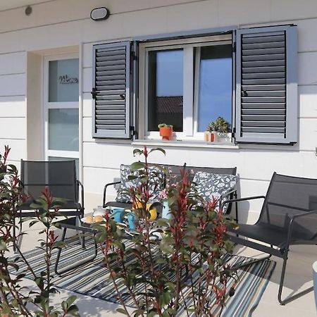 Studio Apartman Karlita Слано Екстериор снимка